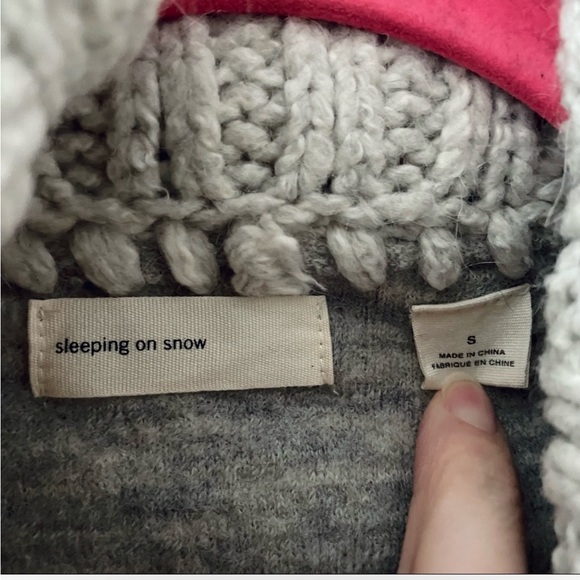 Sleeping on Snow Wool Sweater With Knit Cowl S - Picture 4 of 6